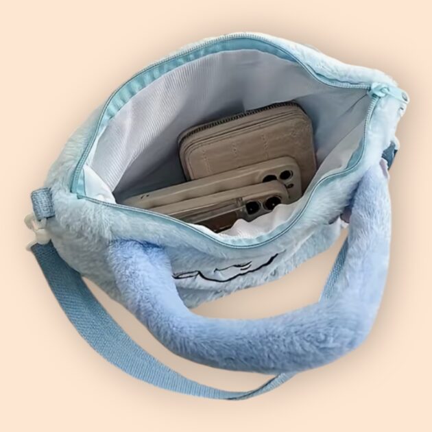 Zachte Fluffy Lichtblauwe Stitch Handtas – Schattig & Comfortabel - Afbeelding 3